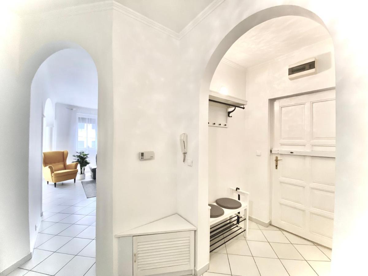 Mirell Apartman セゲド エクステリア 写真